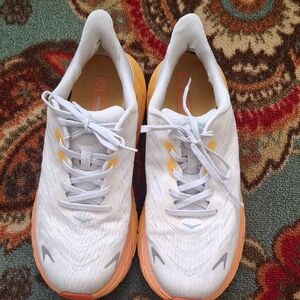 Hoka Arahi 6 Offwhite Shoes Size 10D